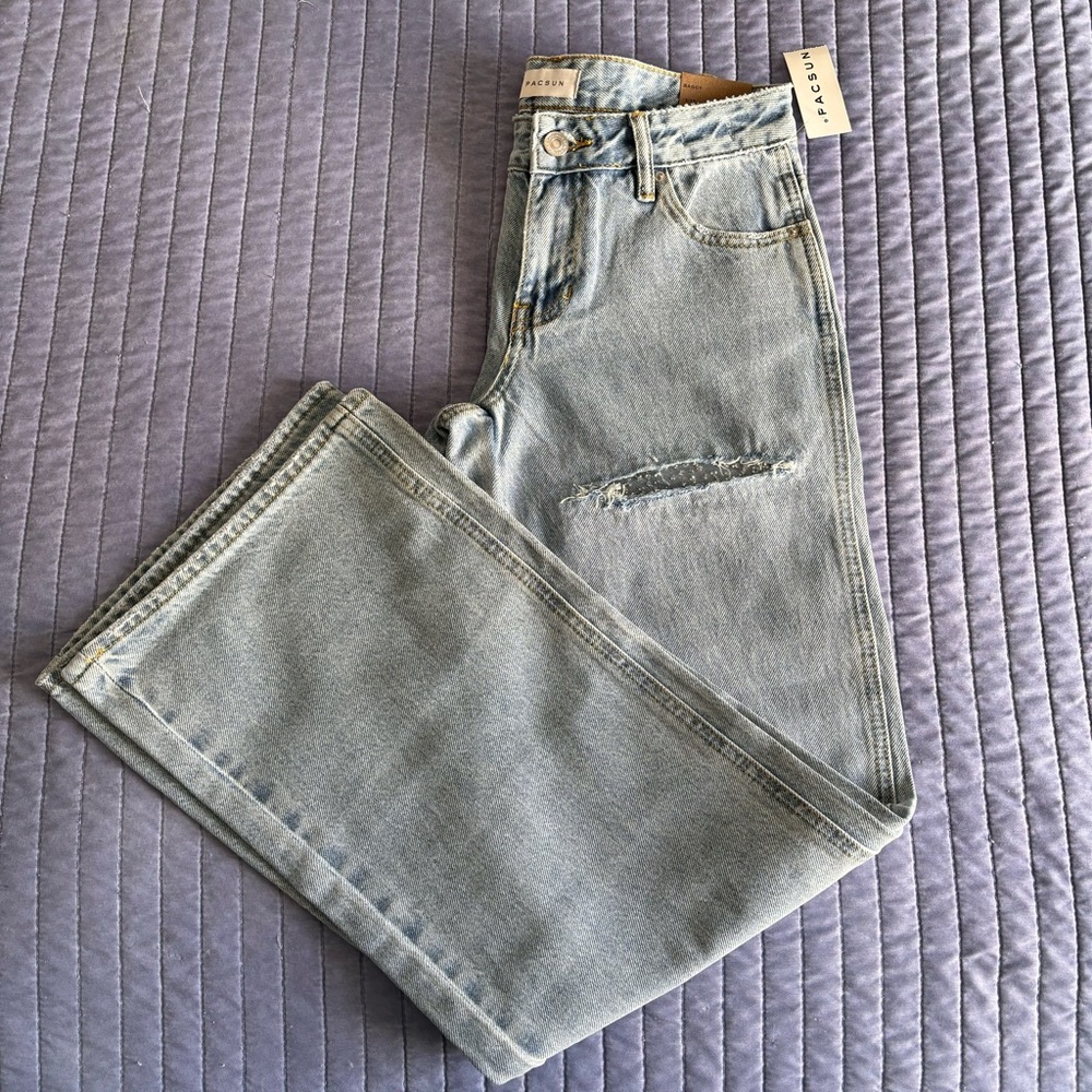 NWT PacSun Carlina Sparkle Meshed Distressed Light Wash Baggy Low Rise Wide Leg